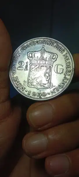Koin perak 2½ gulden