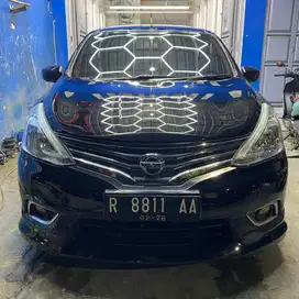 Di Jual mobil Nissan Livina,bensin irit. Very Good Condition.