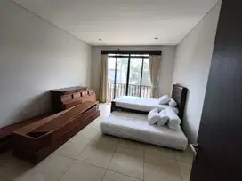 Disewakan Rumah Furnish Langka Kota Baru Parahyangan Cluster Subang