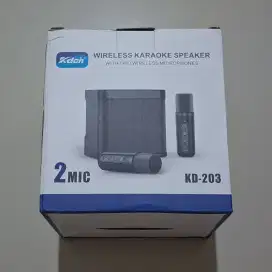 Speaker Bluetooth karaoke 2 mic Speaker karaoke Salon suara bass