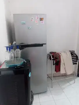 Kulkas 2 pintu samsung