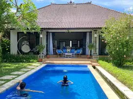 DIJUAL VILLA TROPIS, UMALAS, KUTA UTARA, BALI