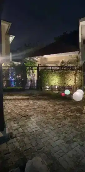 Jual Cepat, Rumah Seperti Resort dengan private Pool di Delatinos BSD