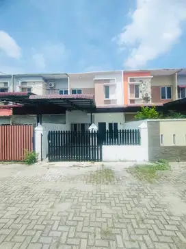 MURAH RUMAH 2 LANTAI 595 JUTA