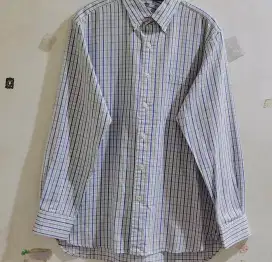 Kemeja pria Liris Uniqlo