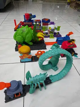 Mainan hotwheels