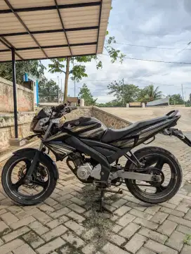 JUAL MOTOR VIXION OLD