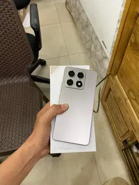 Seken like new xiaomi 14t 12/512 garansi resmi