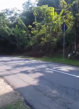 Tanah pinggir jalan propinsi Canukur Ganeas sumedang