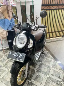 Scoopy prestige kyles