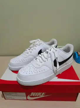 For Sell Nike Court Vision Low White & Black Baru