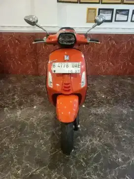 DP 4 JUTA VESPA SPRINT S 150 ABS 2022 KTP DAERAH/KOST BISA KREDIT
