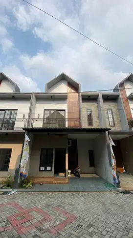 Cluster Ready Stock 300 Meter Dari Pintu Tol! DP 0%