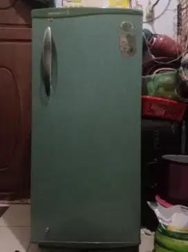 Jual kulkas 1 pintu merek LG