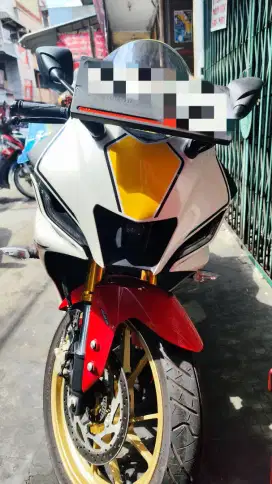 Dijual R15M (2022) Spesial GP Edition