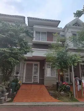 Rumah Mungil Dijual Murah di Amarillo Village Gading Serpong