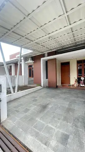 Rumah Minimalis dijual di Antapani dkt Arcamanik Soekarno Hatta