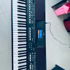 Keyboard yamaha psr sx600 mulus n normal