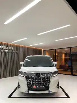 Toyota Alphard 2.5 G TSS ATPM 2022 Putih Pilot Seat Km17rb