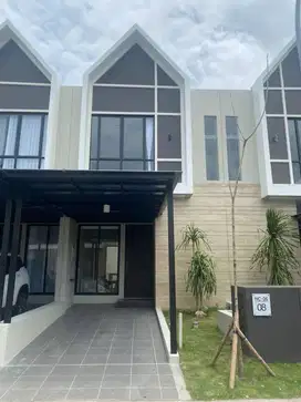 DISEWAKAN RUMAH DI NORTHWEST PARK CITRALAND FULL FURNISHED SIAP HUNI