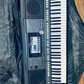 Yamaha psr s970 kondisi normal tinggal pakai ga ada pr