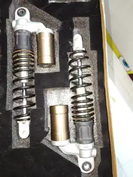 Shock Belakang Yamaha