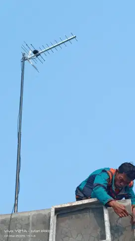 Spesialis ahli pemasangan Antenna tv digital, bagus chenelnya