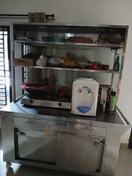 Tempat Rebusan Mie (Stelling Makanan)
