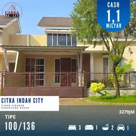 Rumah Mewah dengan Arsitektur Menawan Real Estate 3279JM