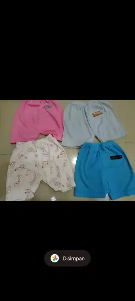 Preloved 4clna bayi kondisi msh bagus 4 celana 10rb