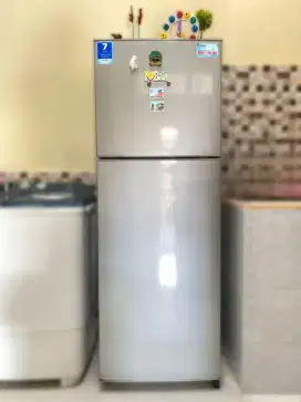 kulkas 2 pintu aqua 220 liter AQR-D2 70 (DS-LS)