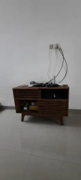 Jual meja tv kayu unik
