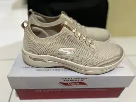 Jual Skechers ArchFit Wanita Original