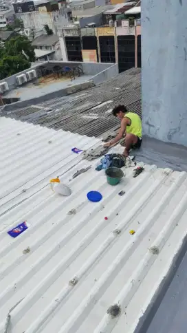 Jasa perbaikan, atap bocor, dan talang air