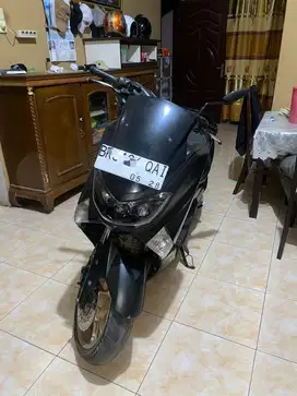 jual nmax tahun 2018 warna hitam non abx