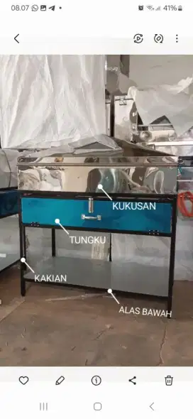 Kukusan kue besar