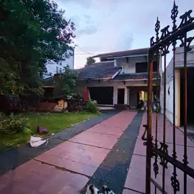 RUMAH 0 JALAN RAYA TENGGILIS UBAYA RS ROYAL SIER JEMUR ANDAYANI SURABA