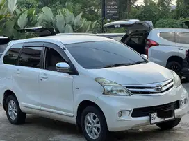 TOYOTA AVANZA 1.3 G MANUAL AIRBAG KM 80rb tgn pertama Dp 20