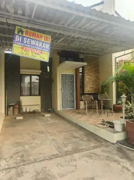 Disewakan rumah asri di Green Ara Residence Cluster Damar Bekasi