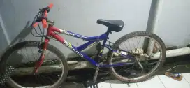 SEPEDA GENIO UK 26 NEGO
