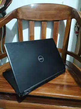 Laptop Dell latitude 5490-Corei5 GEN 7 – RAM 8GB-SSD 256GB-FH Mulus