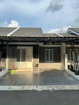 Disewakan Rumah Semi Furnished