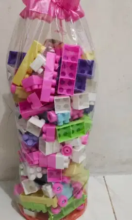 Dijual Lego isi 100 pcs