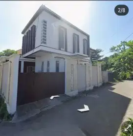 RUMAH + KANTOR DI SANUR
KAWASAN VILLA EXPATRIATE/BULE