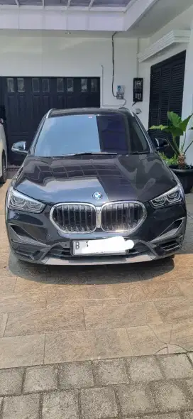 Jual Sega BMW X1 sdrive Pakaian pribadi dan Terawat