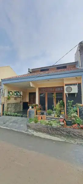 Jual Rumah Asri Nyaman Strategis di Taman Cimanggu Bogor