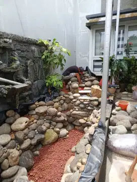 TUKANG TAMAN DAN KOLAM HANDAL