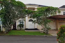 Rumah 2 lt di  Fontainebleau Golf Residence BSD