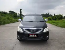 Toyota Innova G Bensin Matic Thn 2013 Warna Hitam TDP 15jt Siap Pakai