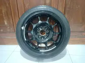 Ban Serep Spare Whale Mercy Mercedes Benz R17 W211 W212 E280 Facelift